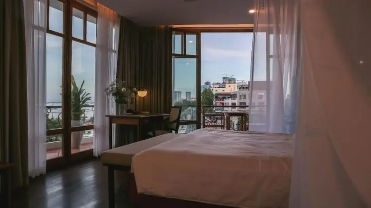 PANORAMIC SUITE