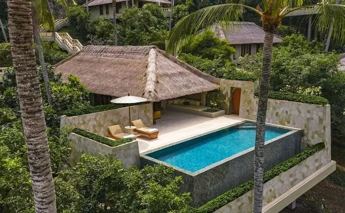Süit (Infinity Pool Suite)