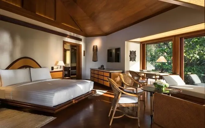 Oda (Hillside Casita)