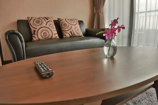 Suite (No Breakfast)