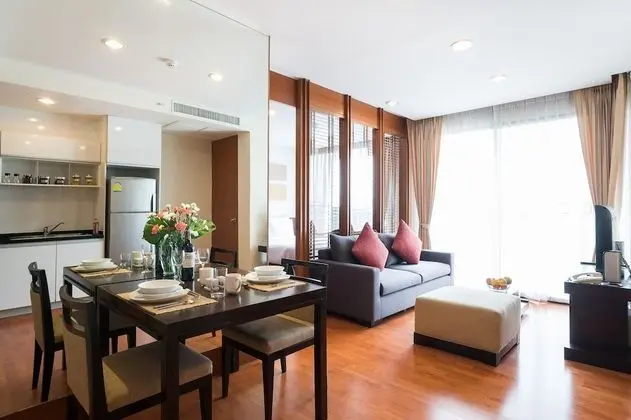 1-Bedroom Deluxe Suite with Pool View (Twin)