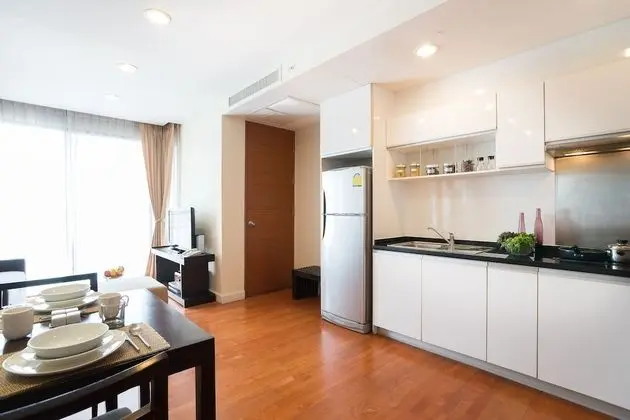 1-Bedroom Deluxe Suite with Pool View (Twin)