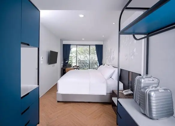 One Bedroom Deluxe