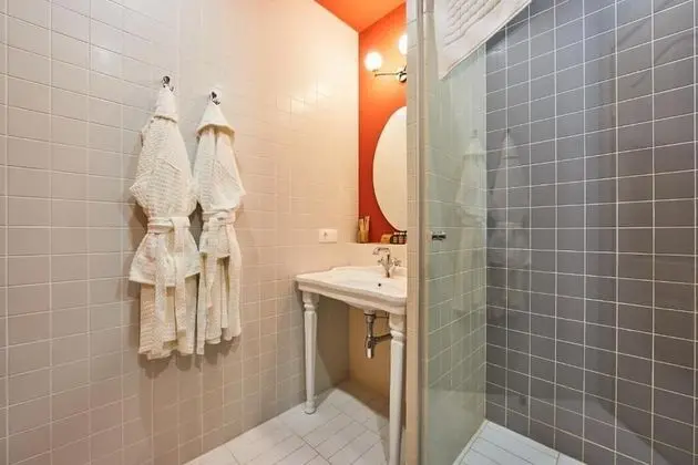 Design Tek Büyük Yataklı Oda