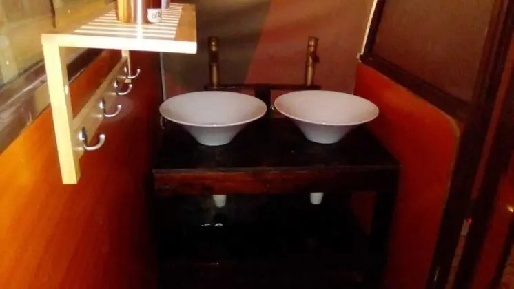 Kulübe, 2 Büyük (Queen) Boy Yatak