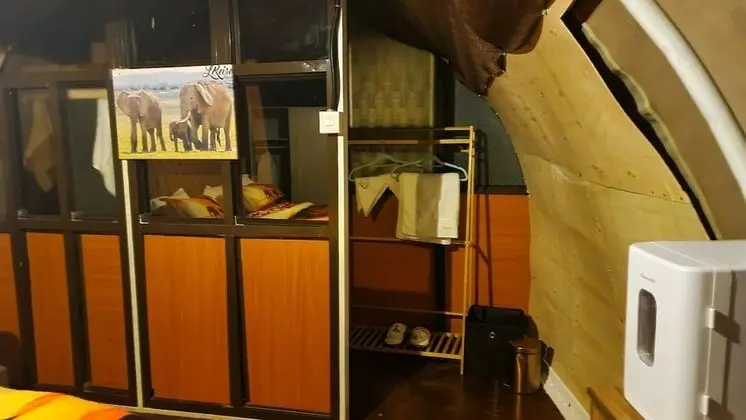 Kulübe, 1 En Büyük (King) Boy Yatak ve Çekyat