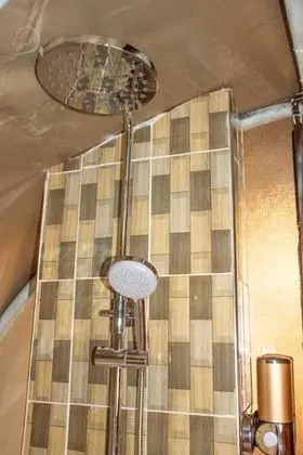 Kulübe, 1 En Büyük (King) Boy Yatak ve Çekyat