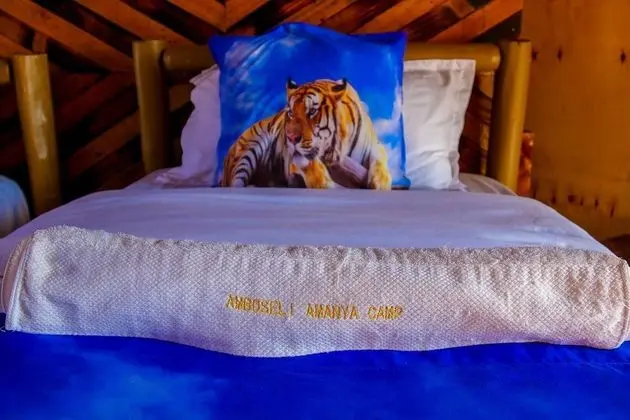 Kulübe, 1 Büyük (Queen) Boy Yatak