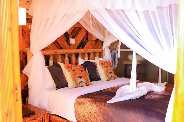 Kulübe, 1 Büyük (Queen) Boy Yatak