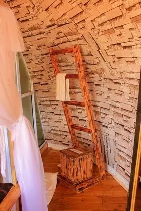 Kulübe, 1 Büyük (Queen) Boy Yatak