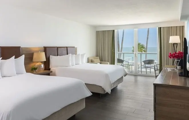 Alligator Reef Oceanfront Room Two Queen beds