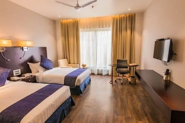 Deluxe Tek Büyük veya İki Ayrı Yataklı Oda, 1 Tek Kişilik Yatak, Engellilere Uygun
