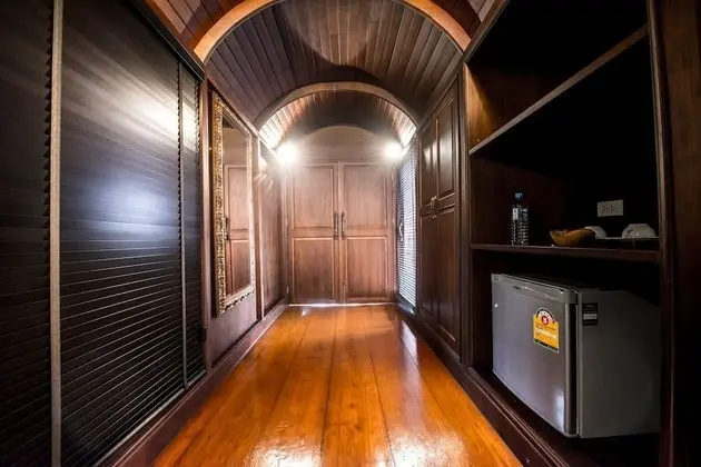 3 Bedrooms Family Villa