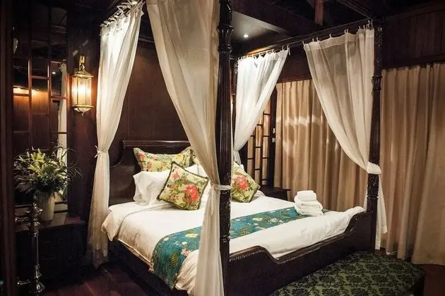 3 Bedrooms Family Villa