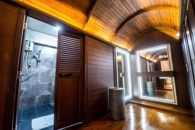 3 Bedrooms Family Villa