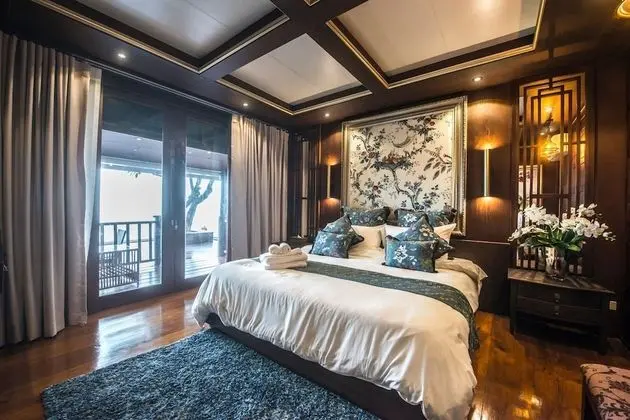 3 Bedrooms Family Villa