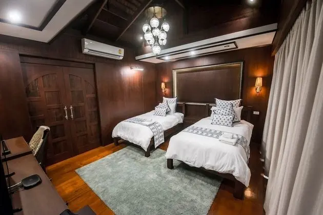 Sea View Twin Room