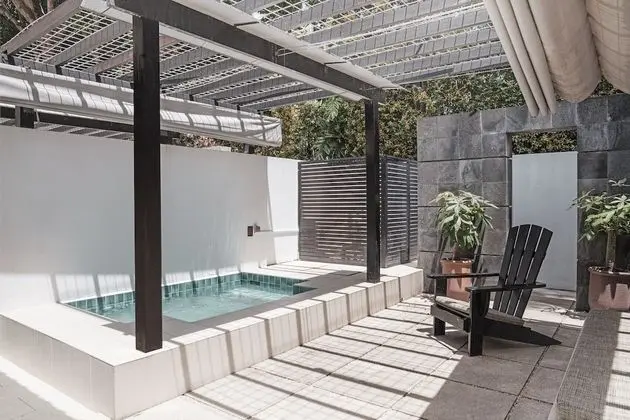 Design Oda, Avlu Manzaralı (Suite)
