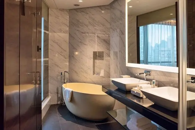 Premium Oda, 1 En Büyük (King) Boy Yatak