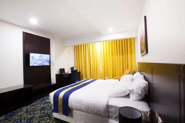 Deluxe Tek Büyük Yataklı Oda
