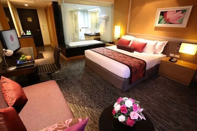 Deluxe Plus Single Room