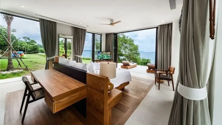 Luxury Villa, 5 Yatak Odası, Deniz Manzaralı, Denize Sıfır