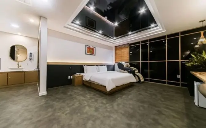 Deluxe Oda (Massage Chair)