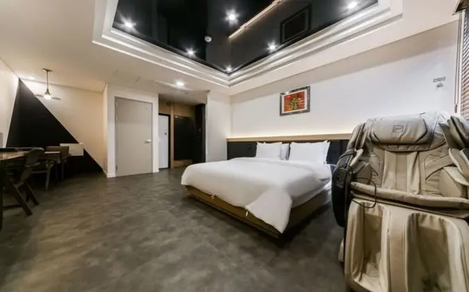 Deluxe Oda (Massage Chair)