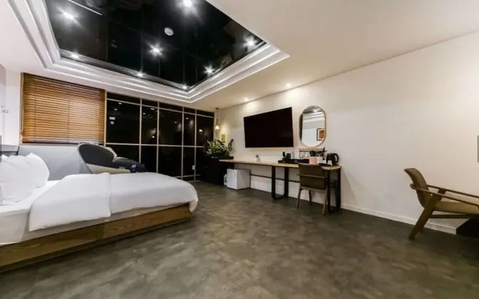 Deluxe Oda (Massage Chair)