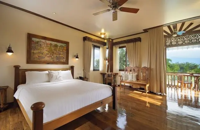 Villa, Havuz Kullanımı (Bohol House)