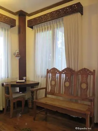 Villa, Havuz Kullanımı (Bohol House)