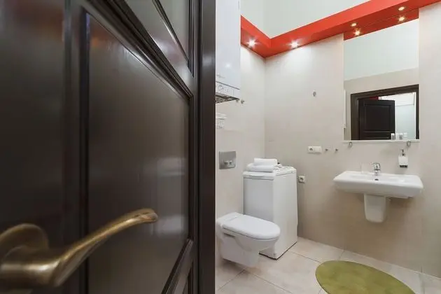 Apart Daire, 2 Yatak Odası, Mutfak, Bahçe Manzaralı