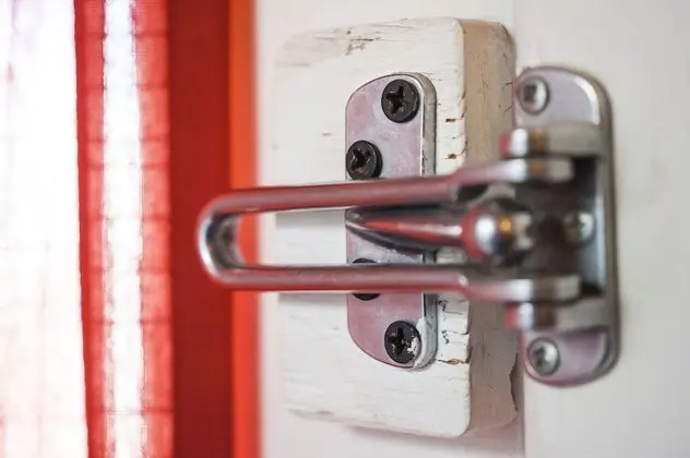 Standard Oda, 1 Büyük (Queen) Boy Yatak