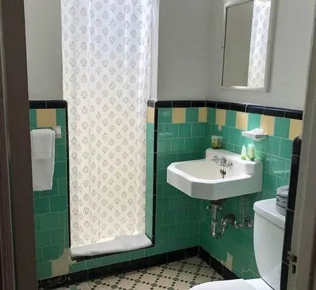 Standard Oda, 1 Büyük (Queen) Boy Yatak