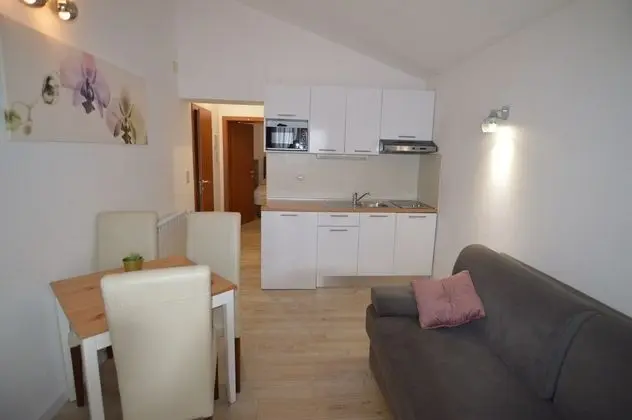 Comfort Apart Daire, 1 Yatak Odası, Balkon, Kısmi Deniz Manzaralı