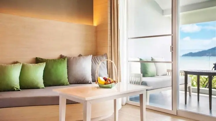 Deluxe Oda, 1 En Büyük (King) Boy Yatak, Balkon, Okyanusa Sıfır