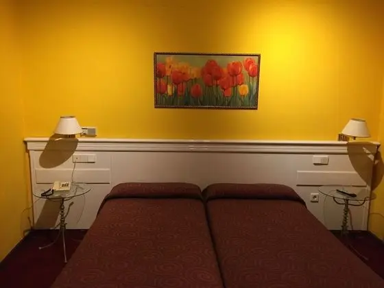 İki Ayrı Yataklı Oda