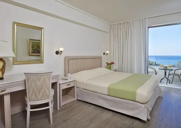 Superior Tek Büyük veya İki Ayrı Yataklı Oda, Deniz Manzaralı