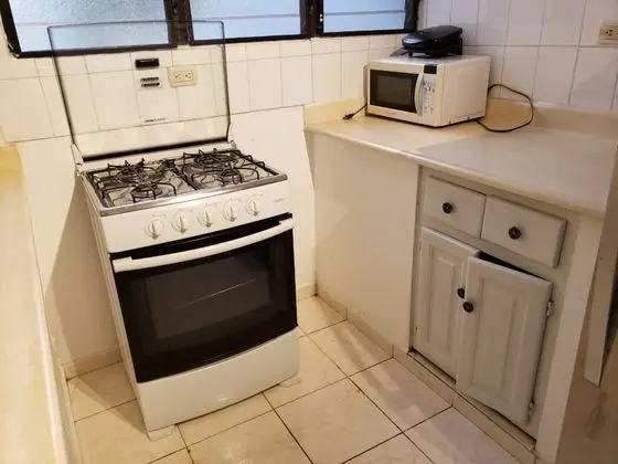 Classic Apart Daire, 2 Yatak Odası, Mutfak, Avlu Manzaralı