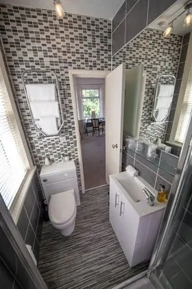 Luxury Tek Büyük Yataklı Oda, Banyolu/Duşlu