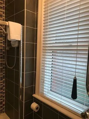 Luxury Tek Büyük Yataklı Oda, Banyolu/Duşlu