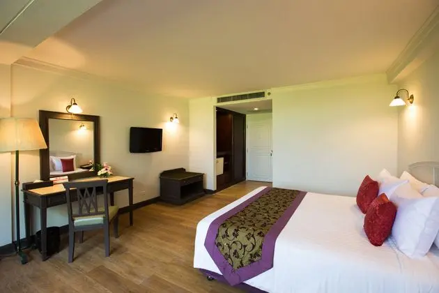 1 Çift Kişilik Veya 2 Tek Kişilik Yatak Deluxe