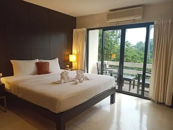 Deluxe Tek Büyük veya İki Ayrı Yataklı Oda, Balkon