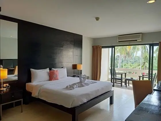 Deluxe Tek Büyük veya İki Ayrı Yataklı Oda, Balkon