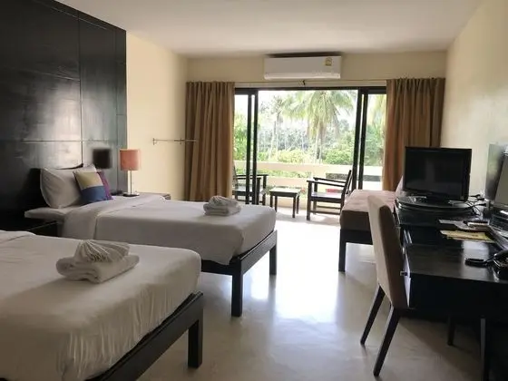 Deluxe Tek Büyük veya İki Ayrı Yataklı Oda, Balkon