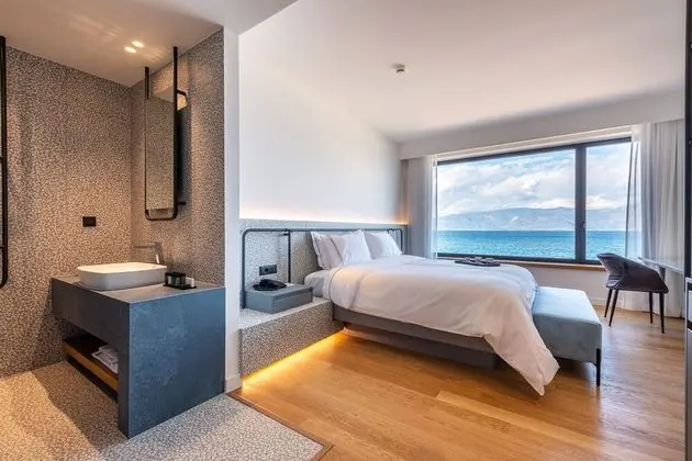 Deluxe Double Room Sea View