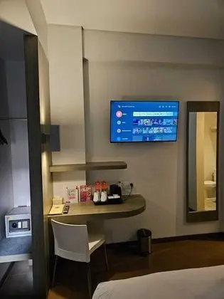 Smart Room Queen