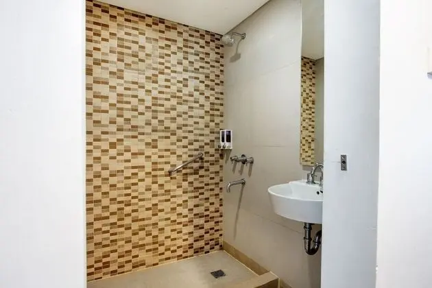 Tek Büyük Yataklı Oda (Smart Room Hollywood)