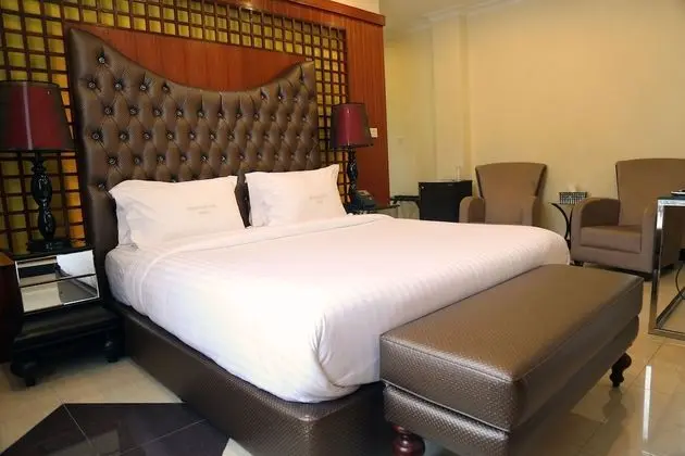 Deluxe Tek Büyük Yataklı Oda