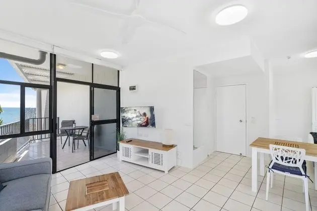 Stüdyo (Mountain & Ocean View Studio Apt)